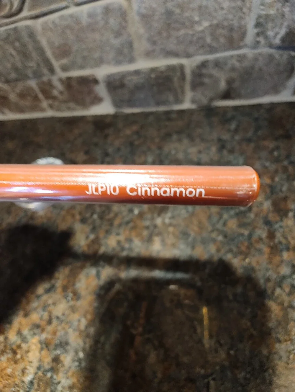 JOAH Air Light Soft Powder Blush in Naked Rose & Auto Lip Liner in Cinnamon